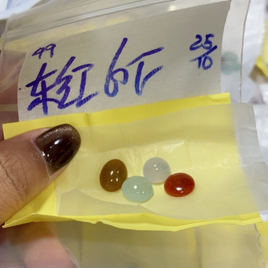 东***铺定制翡翠未镶嵌不