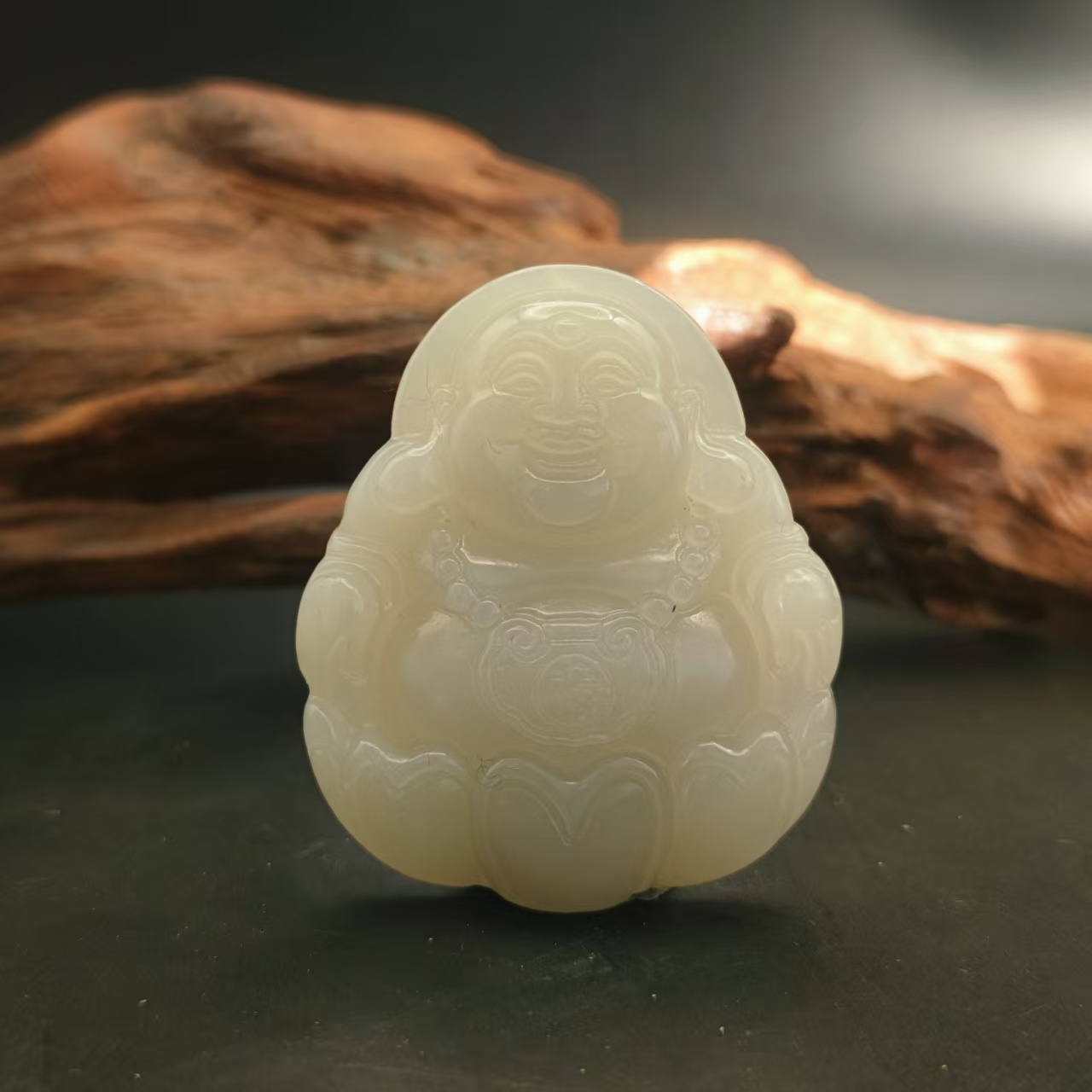 Q和田玉佛公吊坠1515