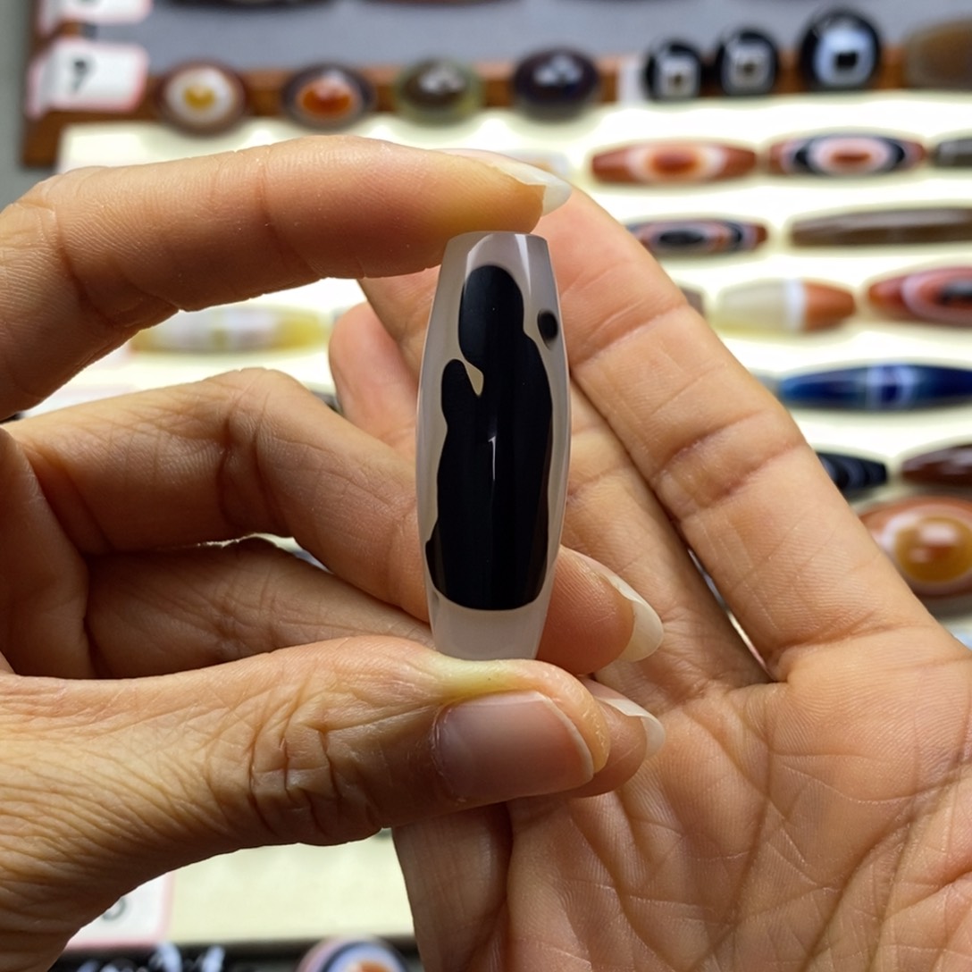 玛瑙/玉髓未镶嵌珠宝半成品广**品