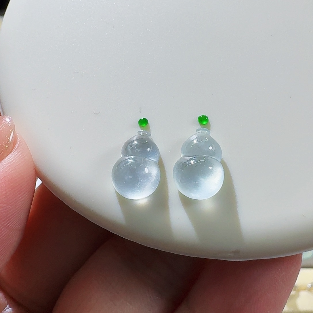 翡翠颈饰未镶嵌裸石