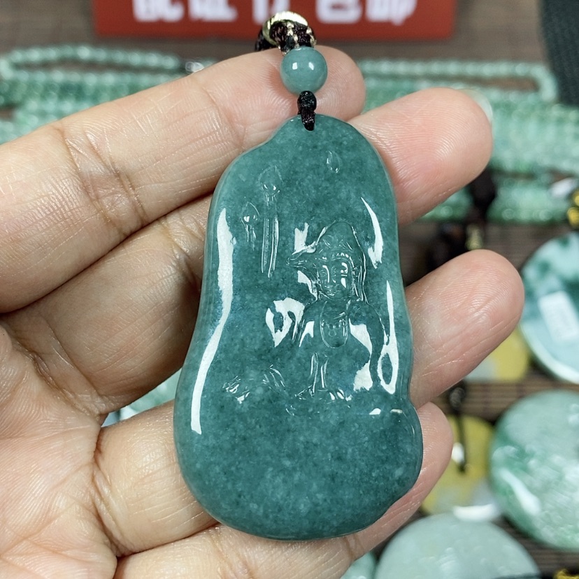 【闪购商品】翡翠颈饰未镶嵌玉吊坠翡翠玉随性自在观音