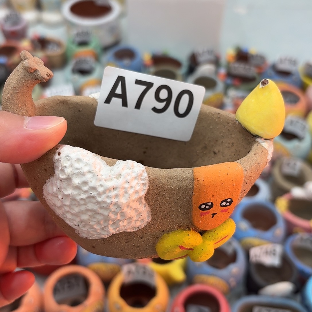 ****"鸭梨。手工瑕疵花盆