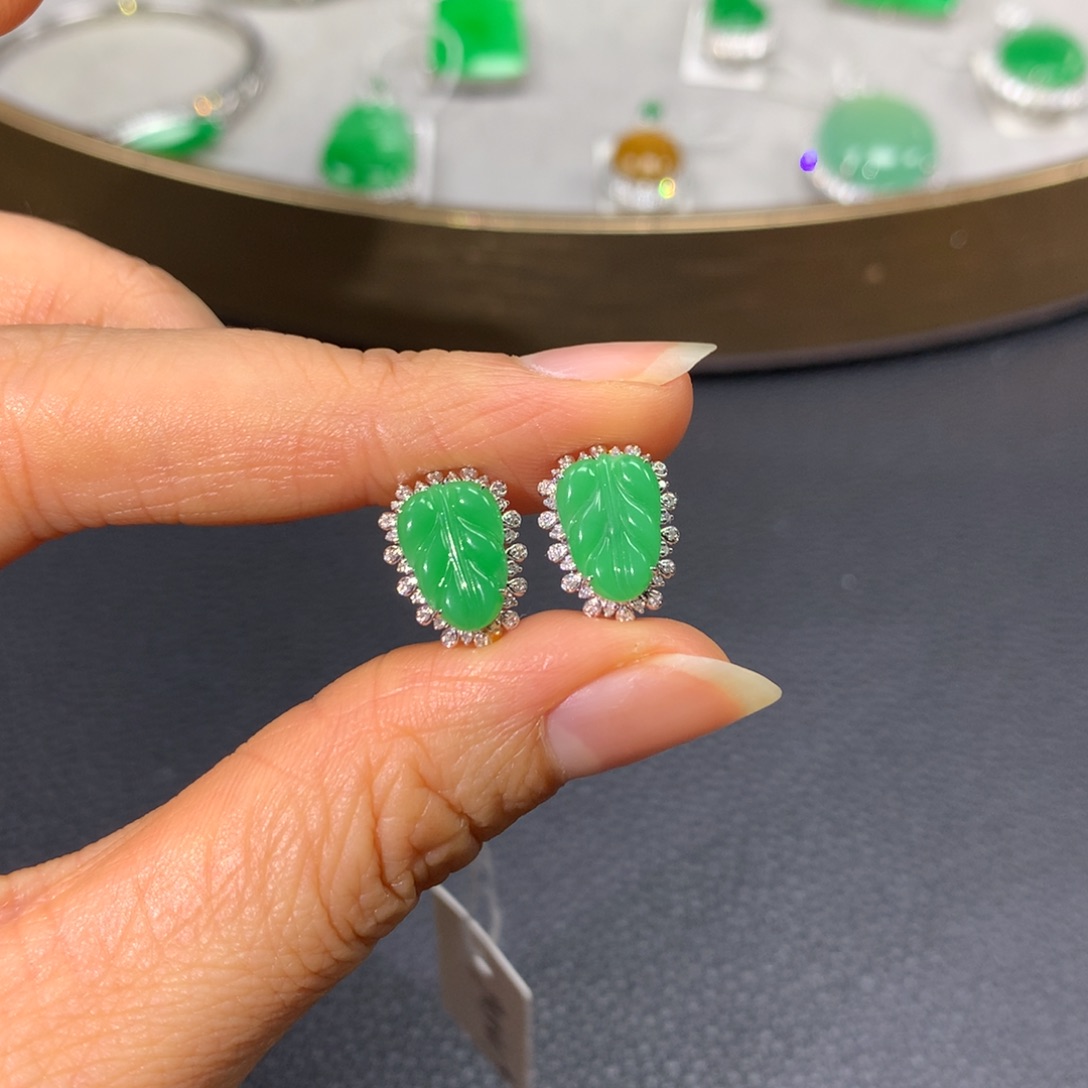 翡翠耳饰18K金镶嵌翡翠