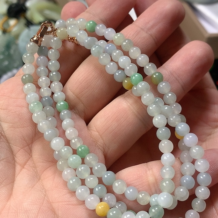 翡翠颈饰未镶嵌5.3卡