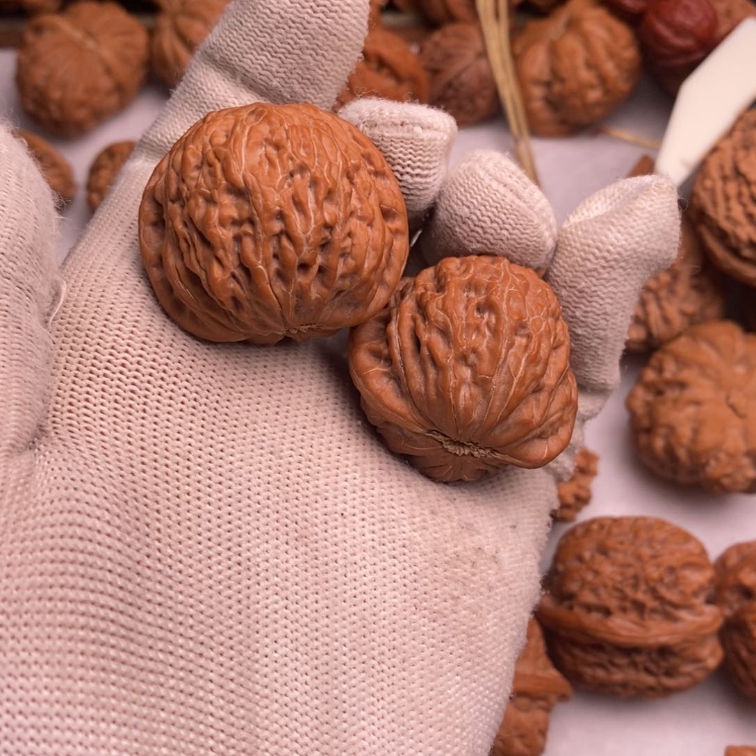 文玩核桃吊坠小****经铁崔