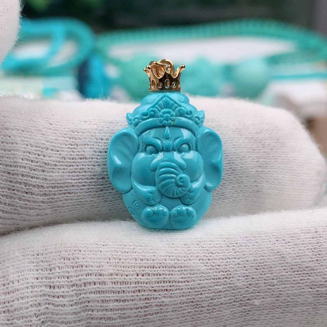 绿松石象宝宝3.72克18K金镶嵌