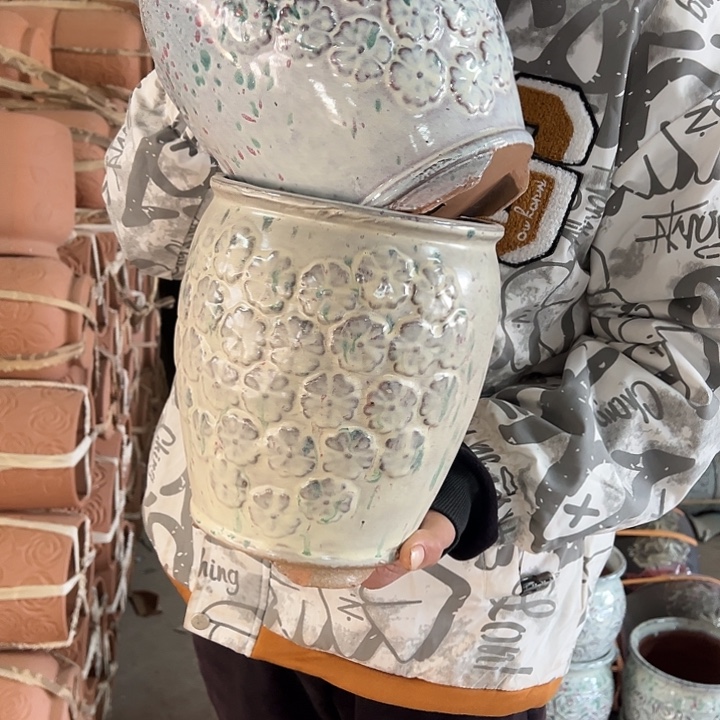 微瑕高度23厘米18厘米