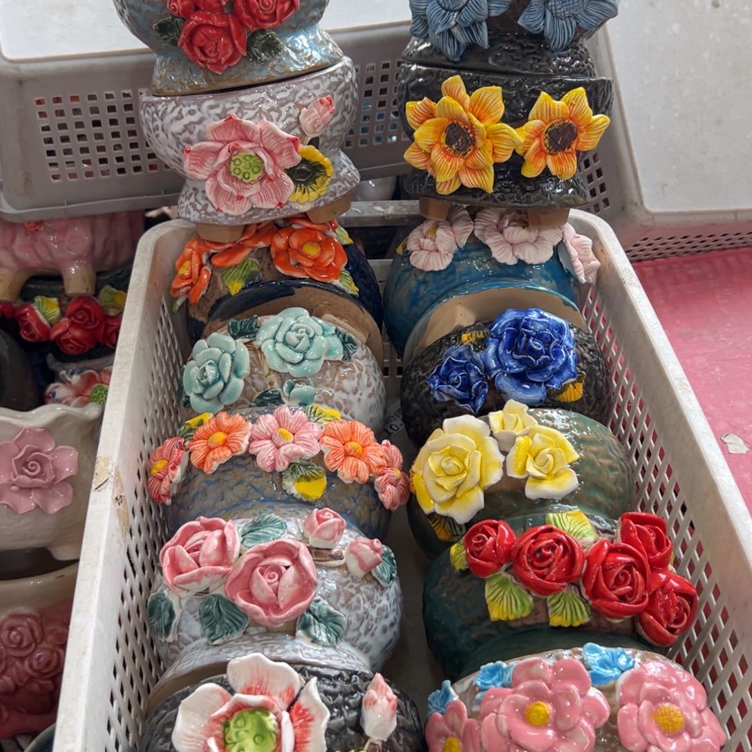 3131 花盆拍满20元发货退款拉黑