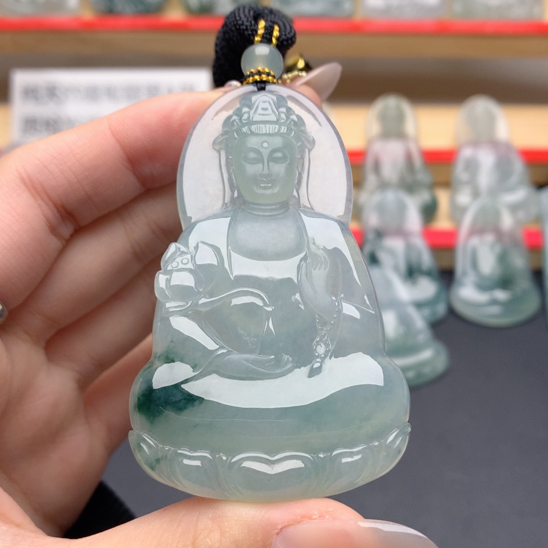 平***胤翡翠未镶嵌颈饰素衣观音