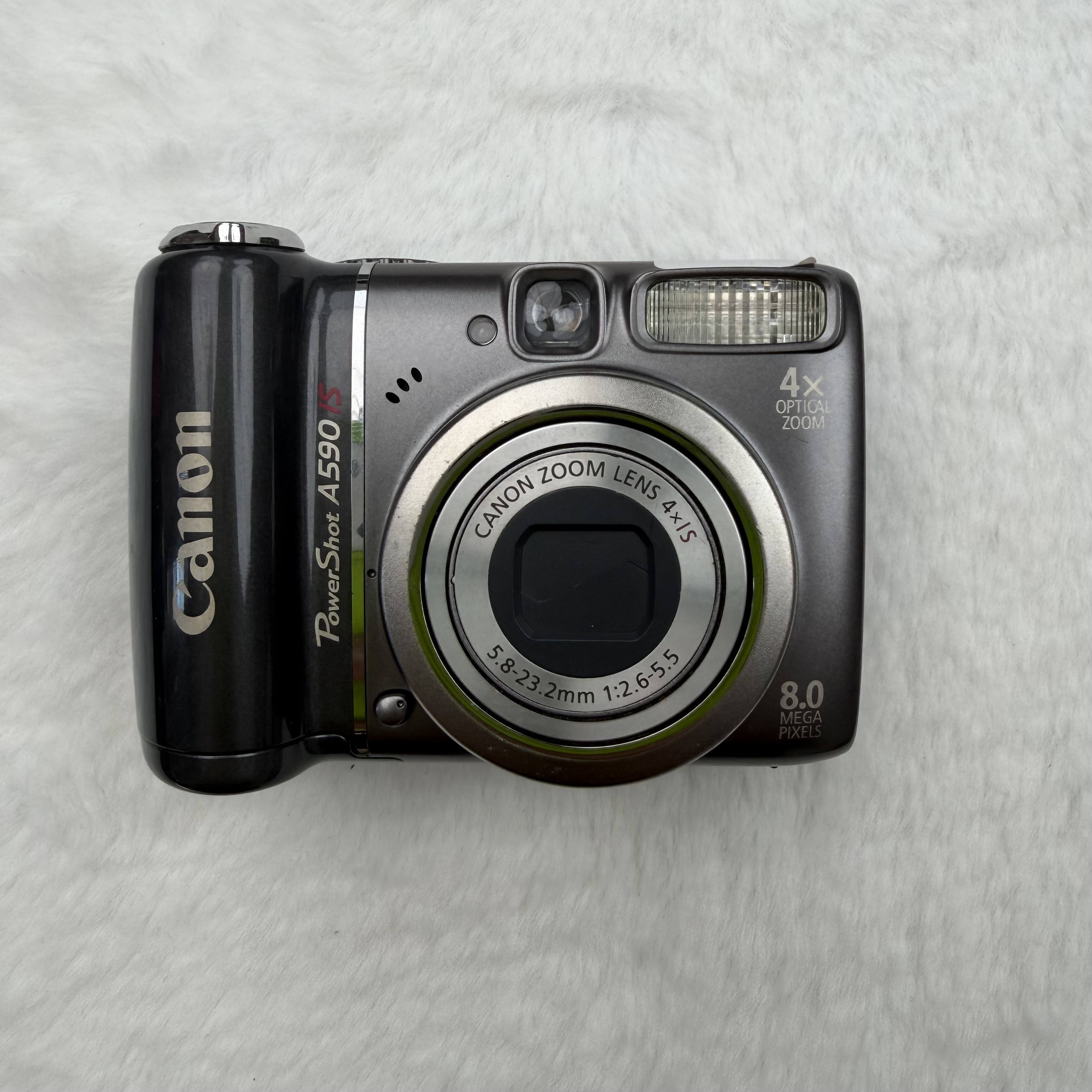 95新 Canon/佳能 A590银色800万像素4倍光学变焦ccd送可充电电池