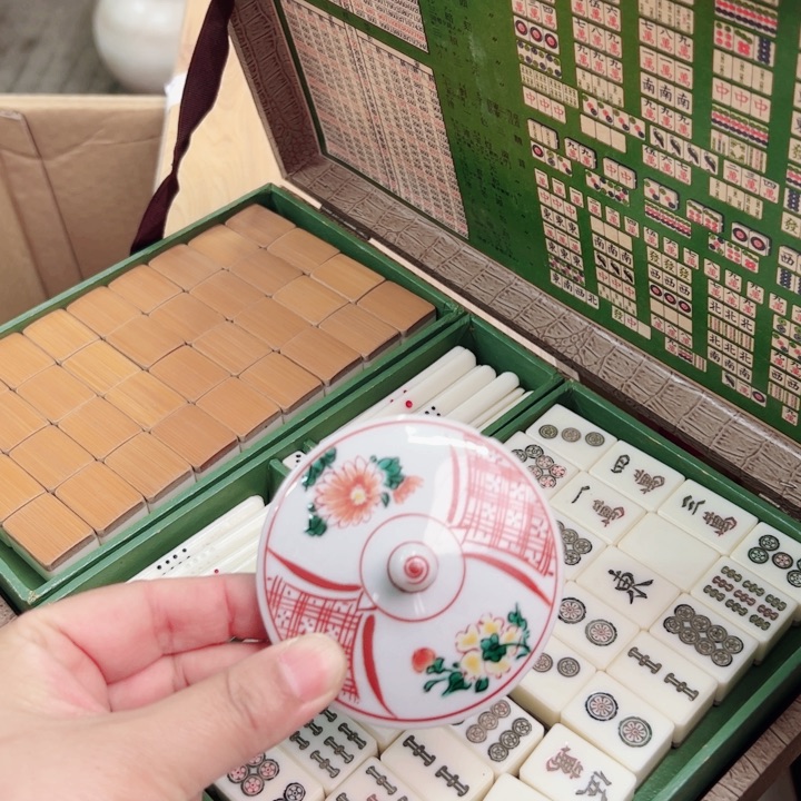 摆件一个瓷器默认微瑕