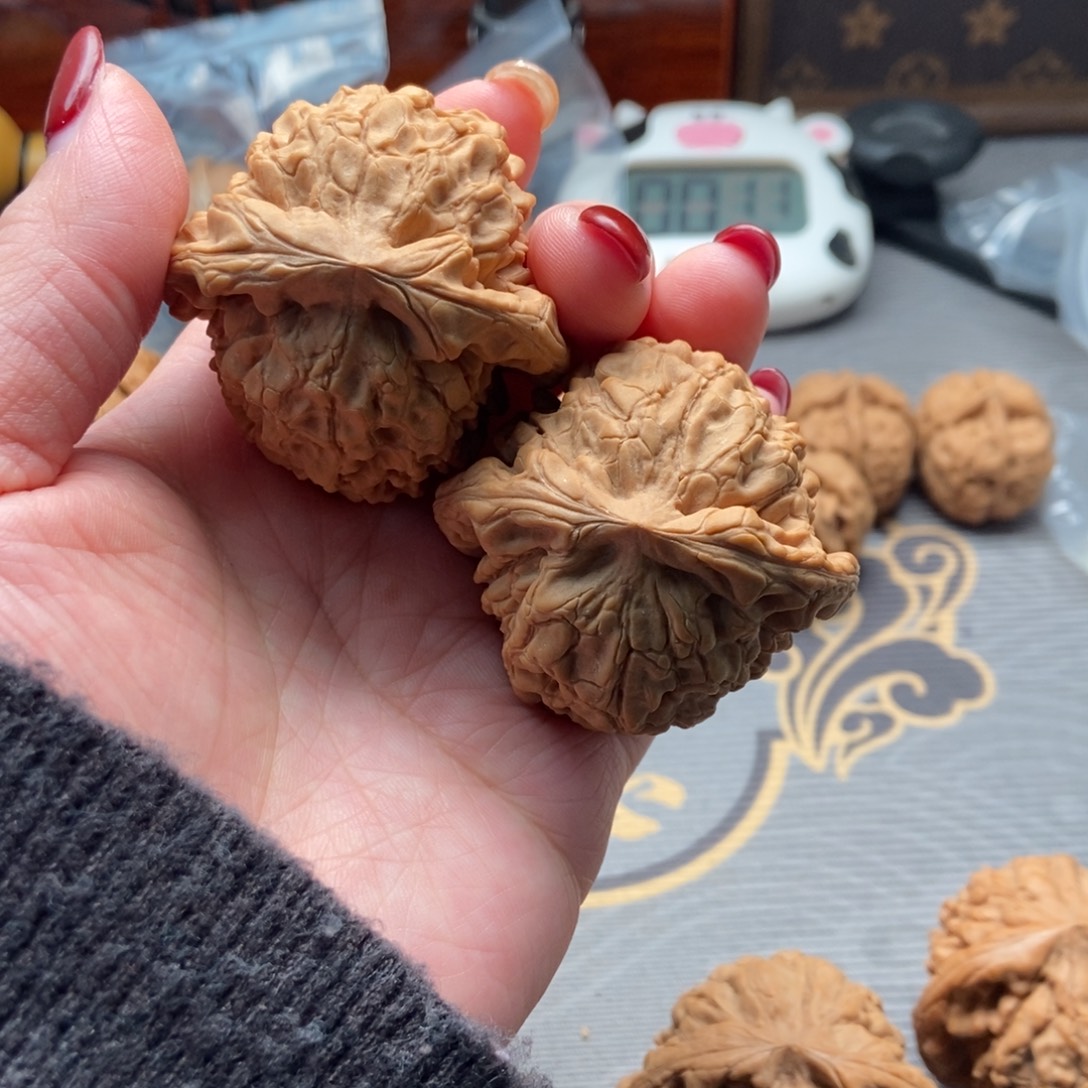 劉***贱吊坠文玩核桃核桃