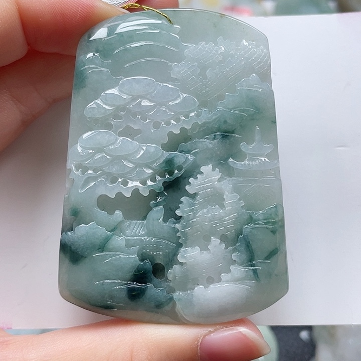翡翠未镶嵌颈饰翡翠