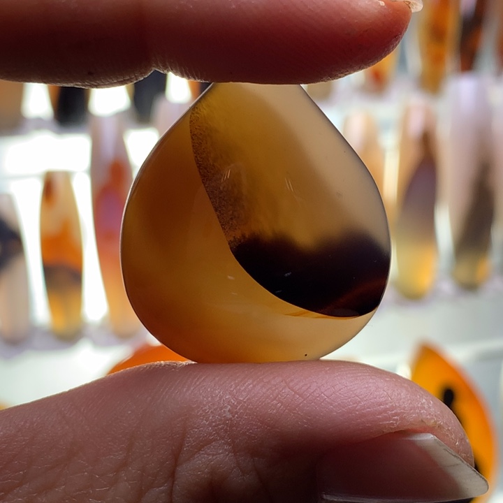 玛瑙/玉髓颈饰未镶嵌76