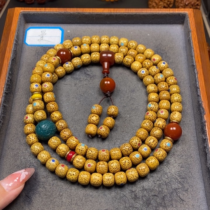 星月菩提吊坠菩提