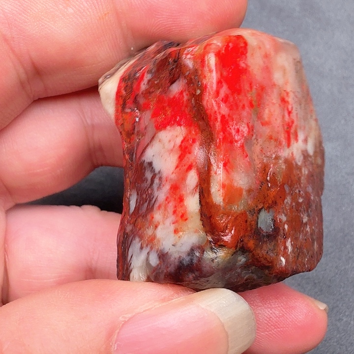 昌化鸡血石昌化鸡血石