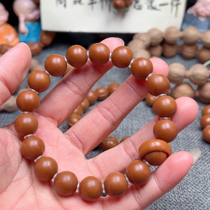 终***圣橄榄核手串1.2精品小孔