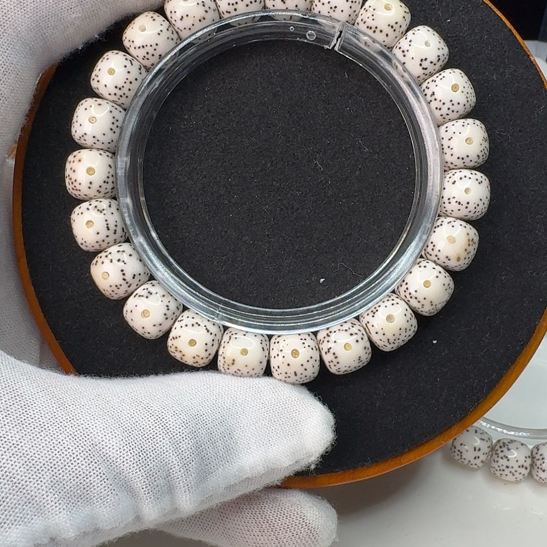 手串星月菩提卡10正月原白星点