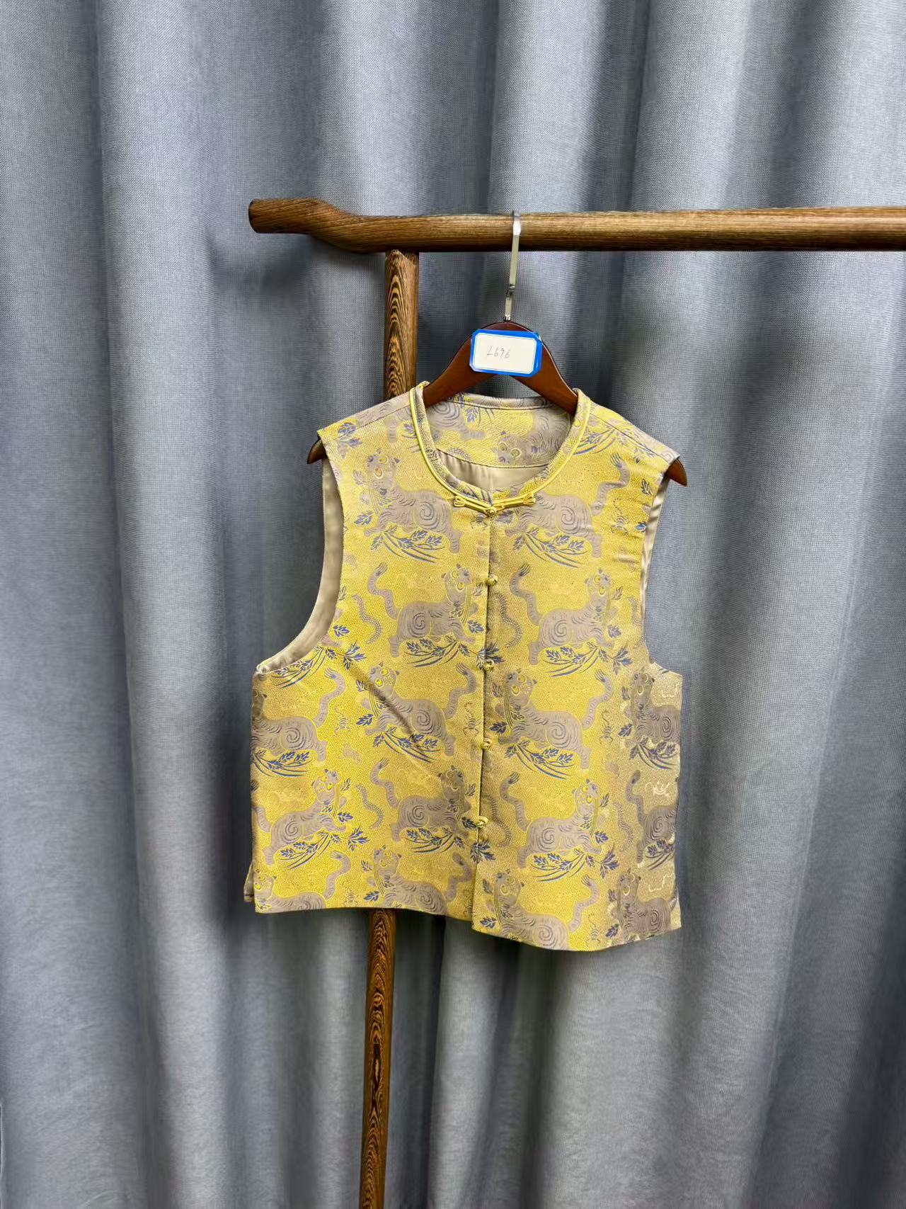 2025夏季新款休闲百搭香云纱宋锦背心马甲女l696