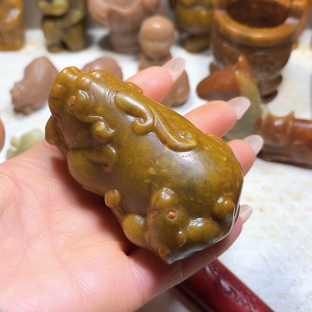 白玉菩提吊坠白玉菩提吊坠