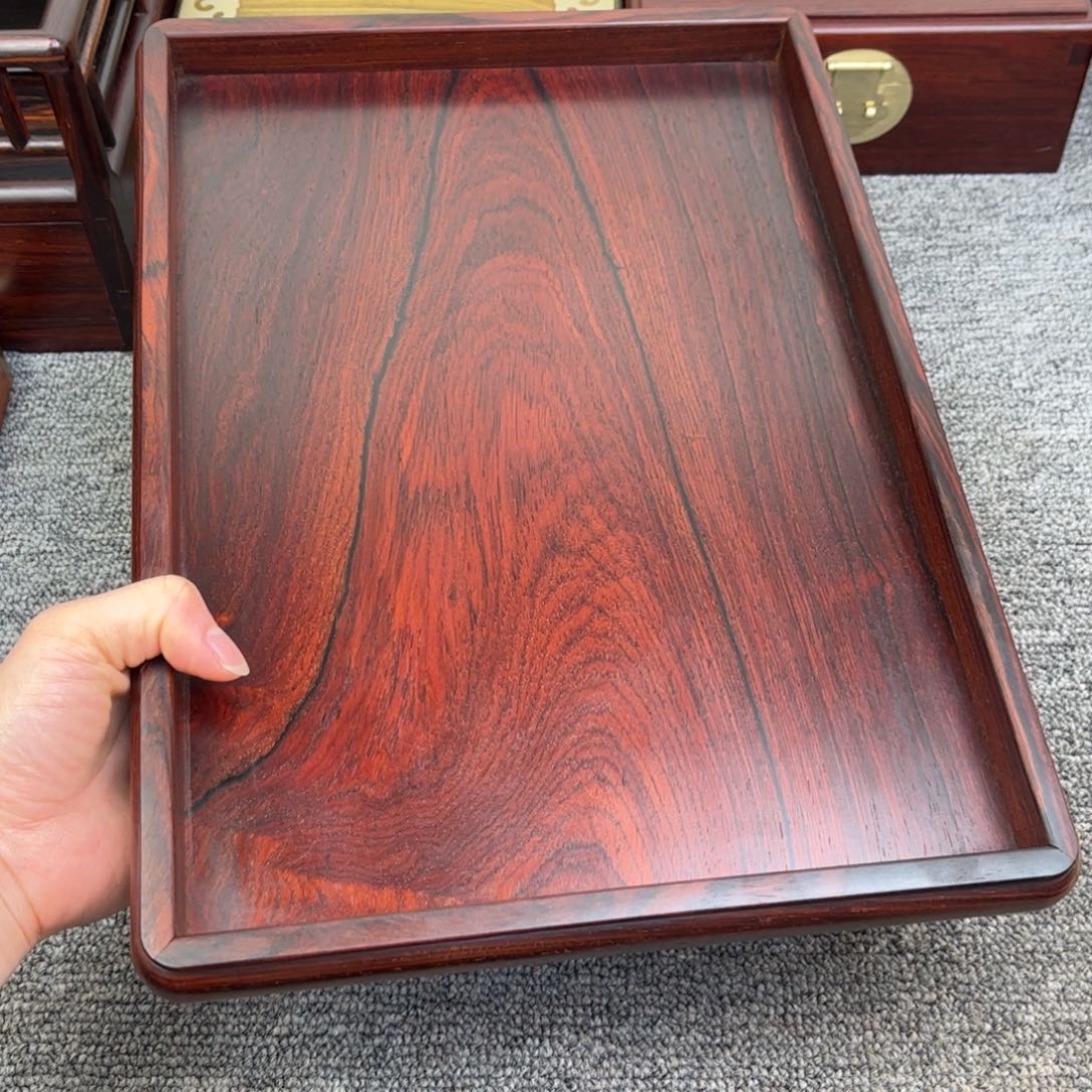 微凹黄檀（南美大红酸枝）