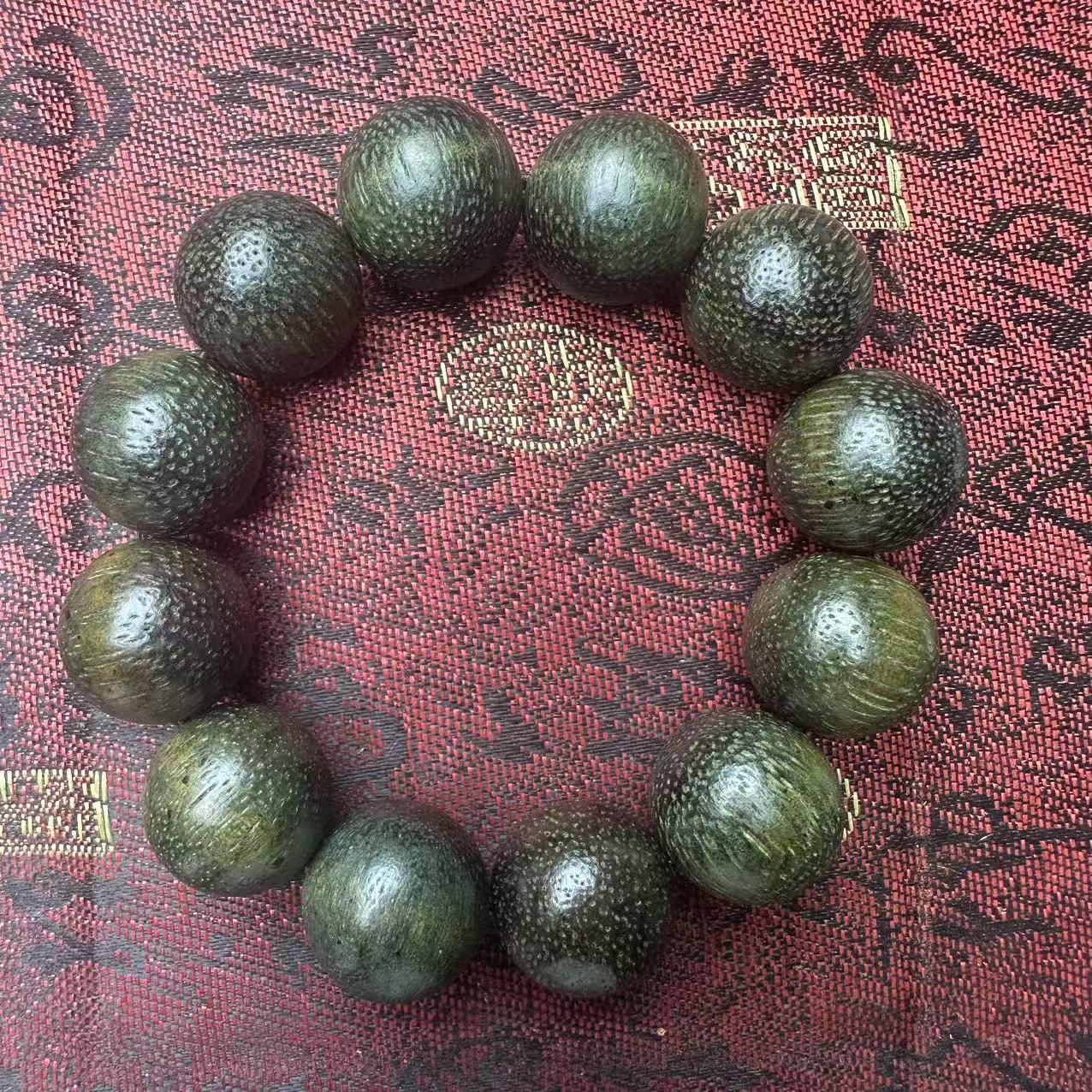 （开总文玩）天然沉香木串378