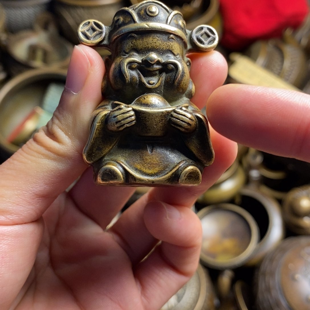 精美铜器做工精良