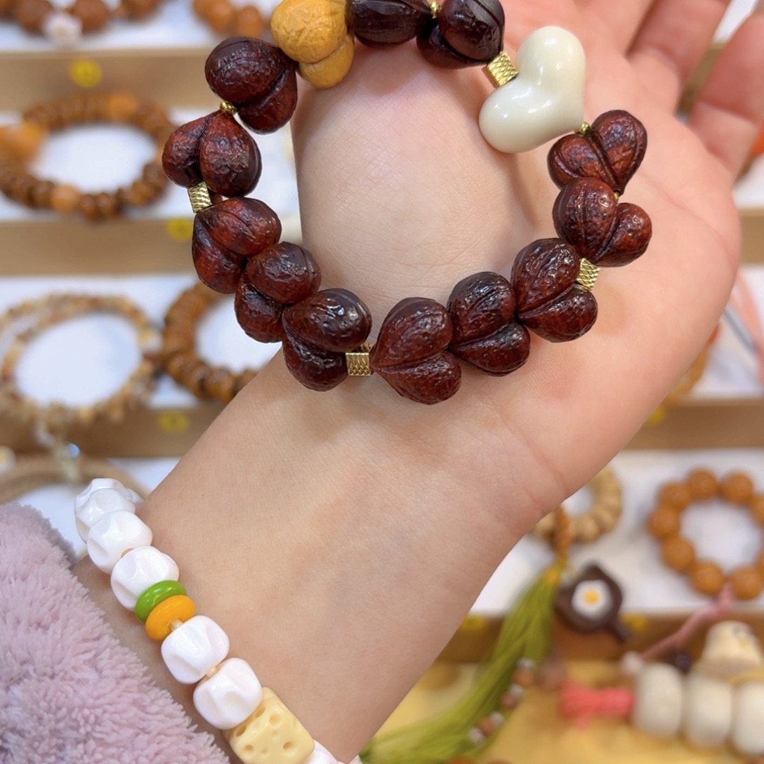 手串星月菩提紫屁桃