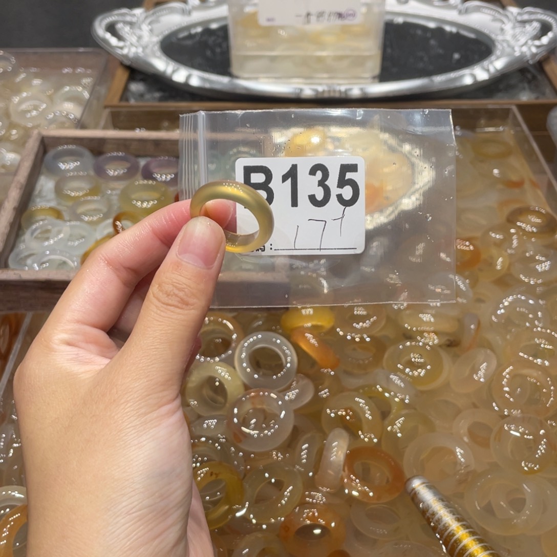 玛瑙/玉髓未镶嵌戒指135