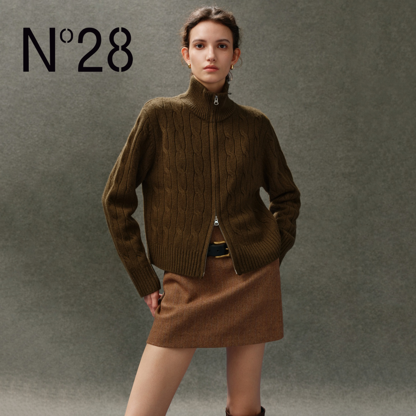N°28软糯亲肤绵羊毛针织毛衣女秋冬季新款高领上衣895392M023