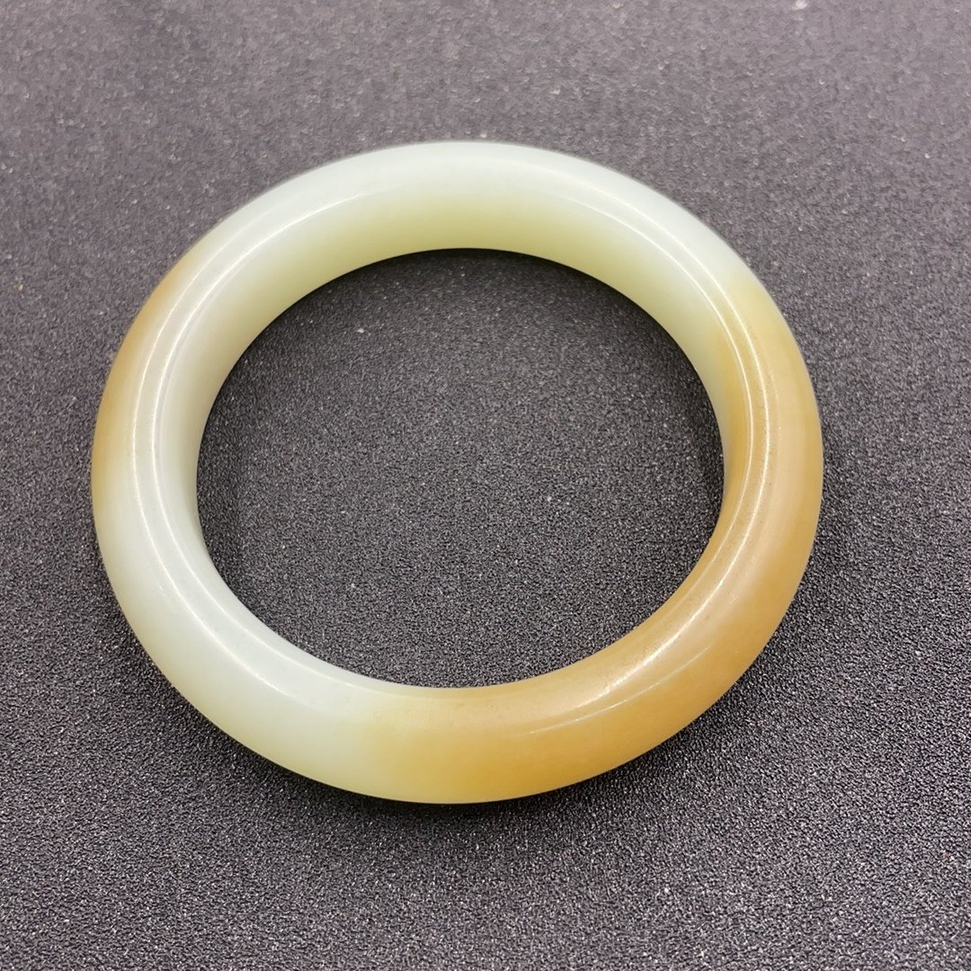 BY0311FWY193 和田玉手镯