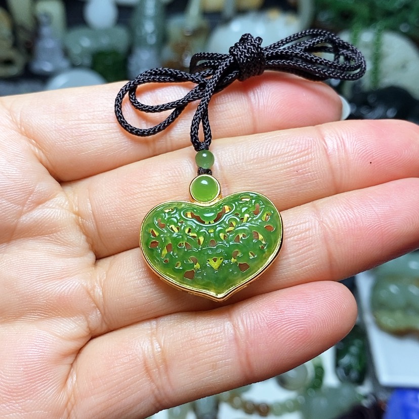 【闪购商品】和田玉颈饰未镶嵌