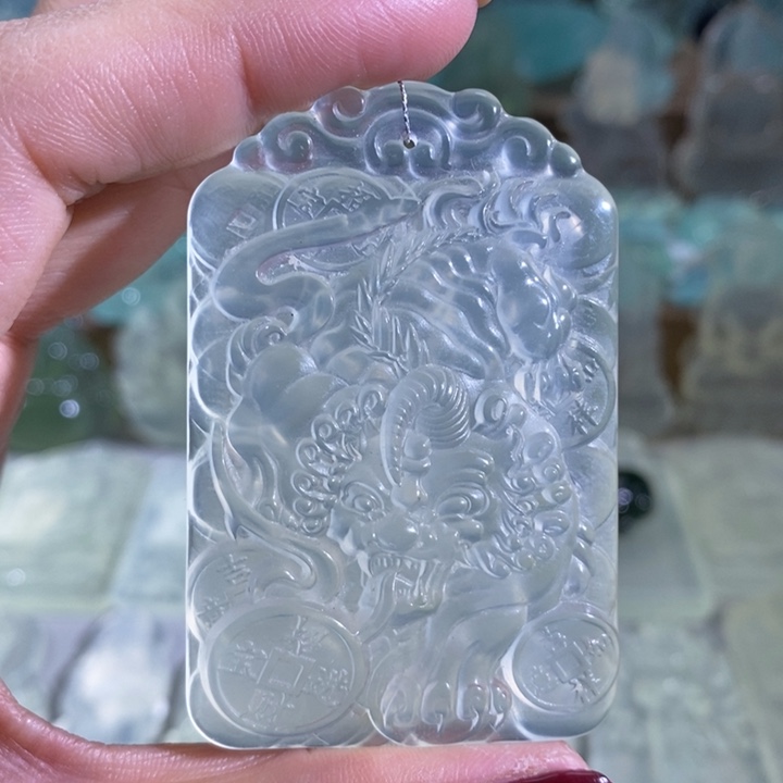 岫玉颈饰未镶嵌吊坠