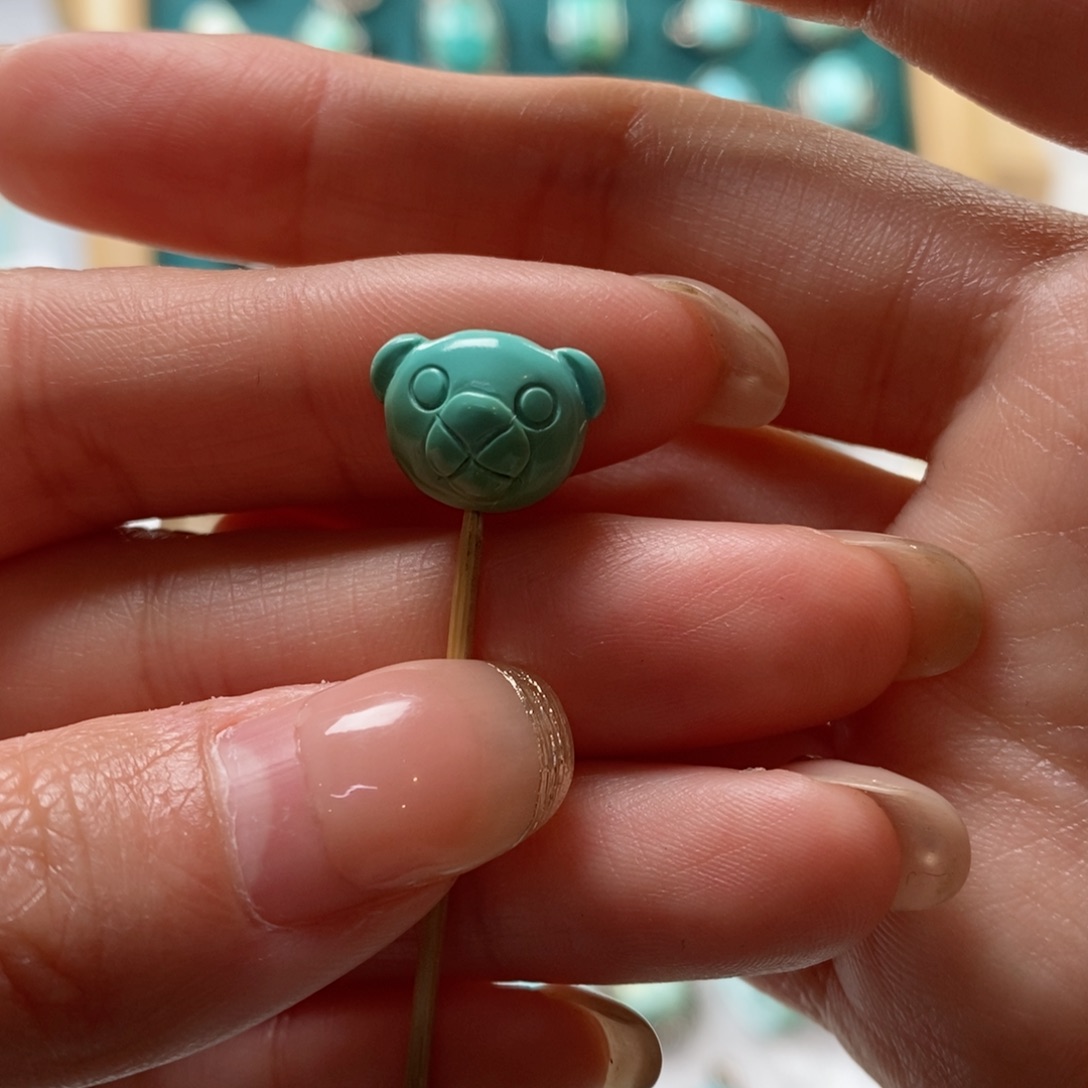 绿松石颈饰未镶嵌