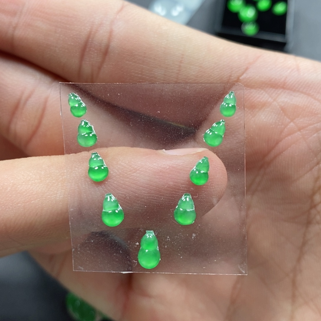 翡翠挂件未镶嵌翡翠珠宝翡翠珠宝