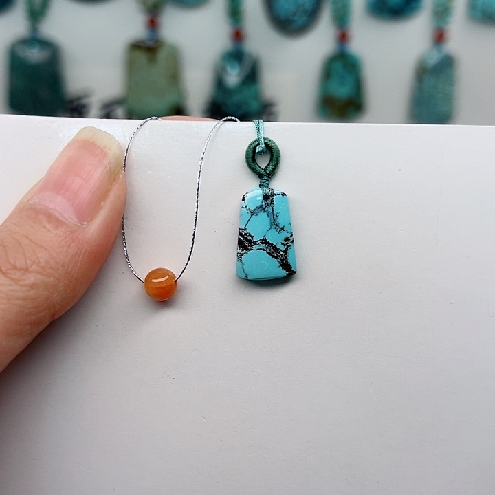 南红玛瑙颈饰未镶嵌