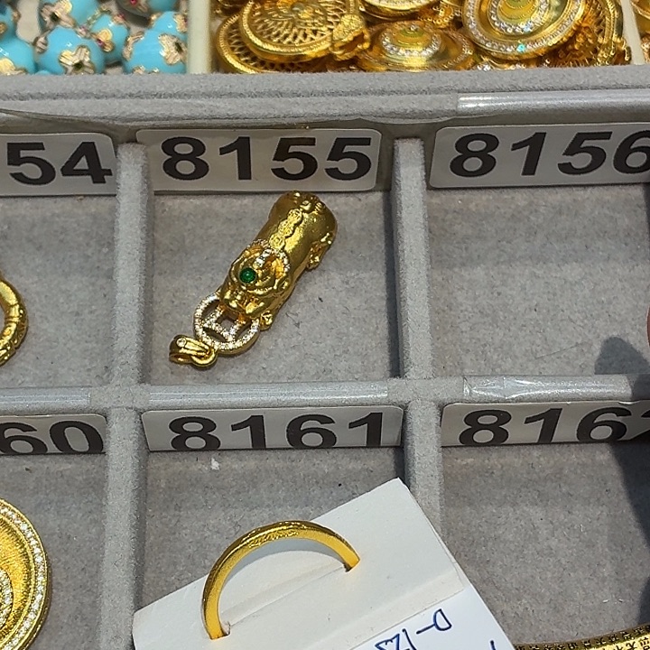 铜合金8155强保色发    1  个壹笔壹吊坠