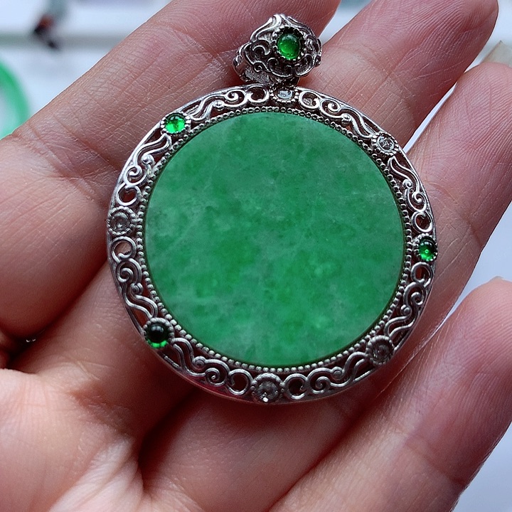颈饰银S925镶嵌翡翠翡翠