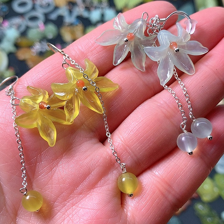 蛇纹石玉耳坠未镶嵌