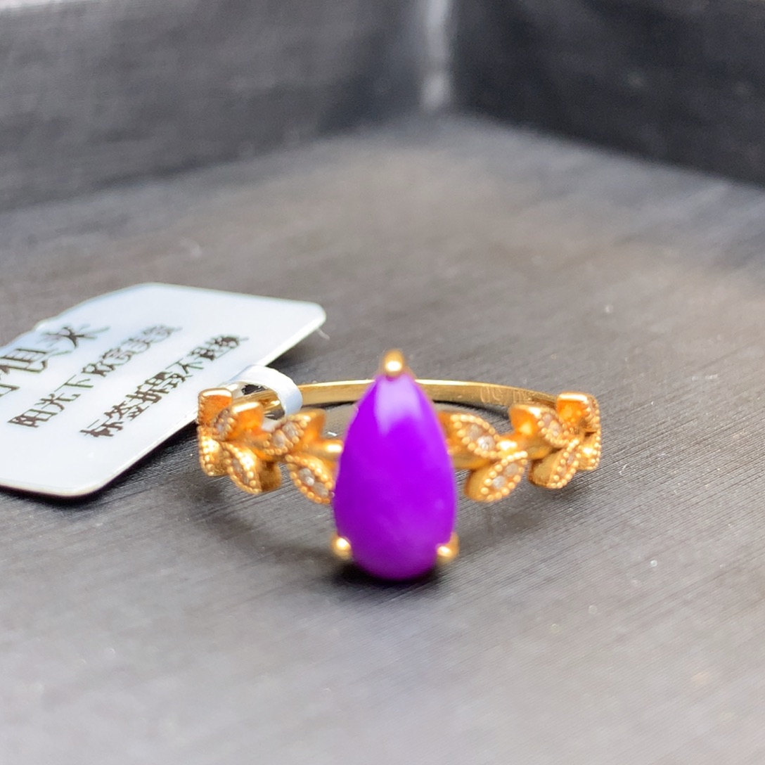 苏纪石（舒俱来）戒指18K金镶嵌