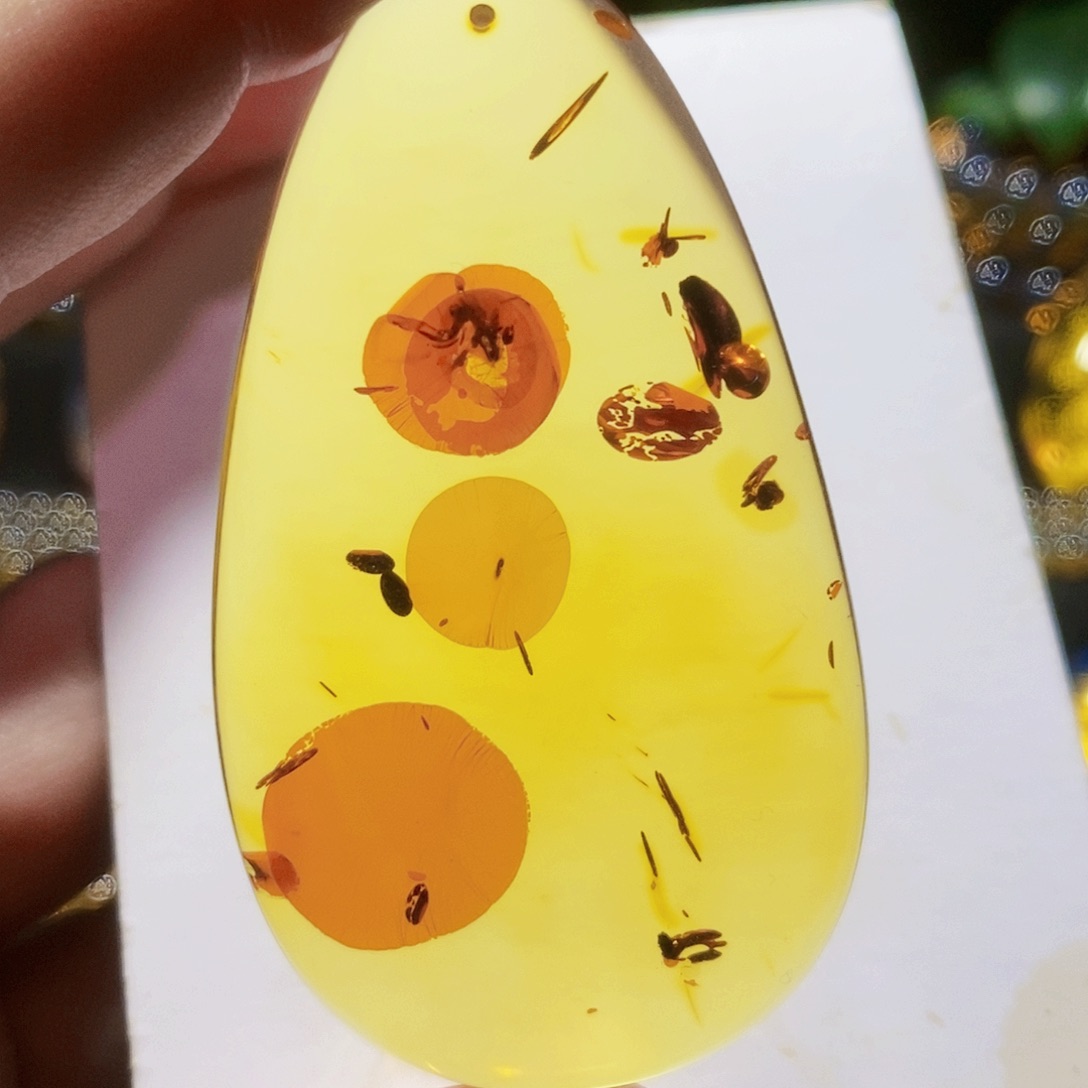 【闪购商品】琥珀（花珀）吊坠(不含链)未镶嵌