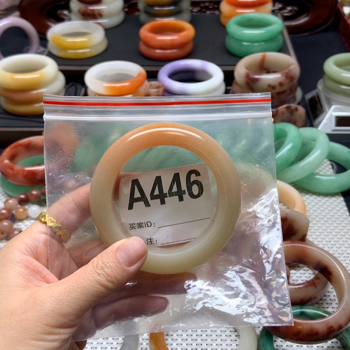 F***⋆石英质玉未镶嵌手镯