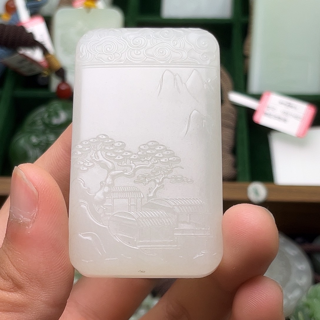 和田玉未镶嵌颈饰