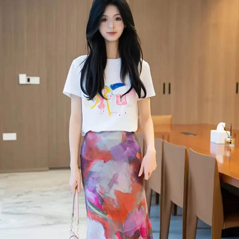 701-800 夏季新款气质高腰时尚休闲百搭女士新款碎花半身裙女