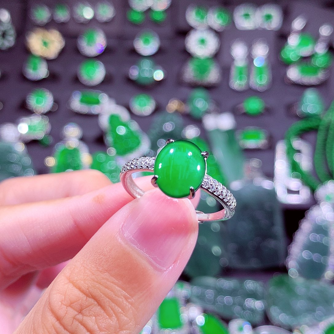 翡翠未镶嵌颈饰天然