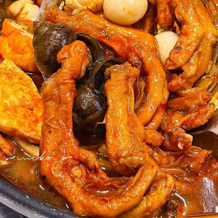 都安独家秘制田螺鸭脚煲，味道绝美，顺丰冷链发货！