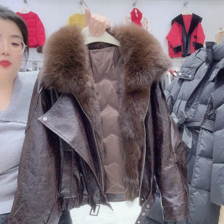 黑色的雨雨的90斤穿到100