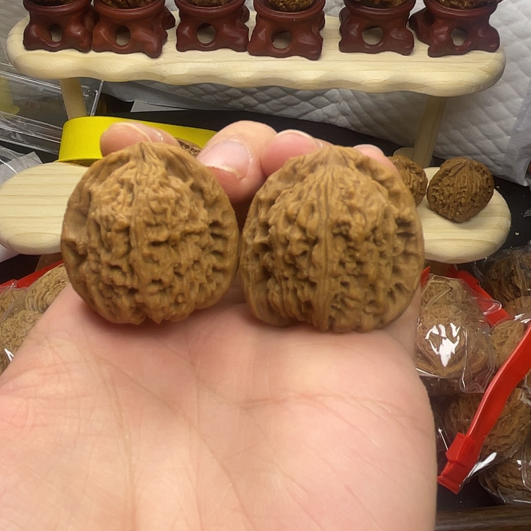 文玩核桃吊坠南疆小对儿手把件