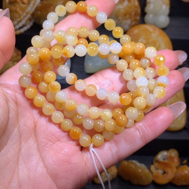 和田玉颈饰未镶嵌