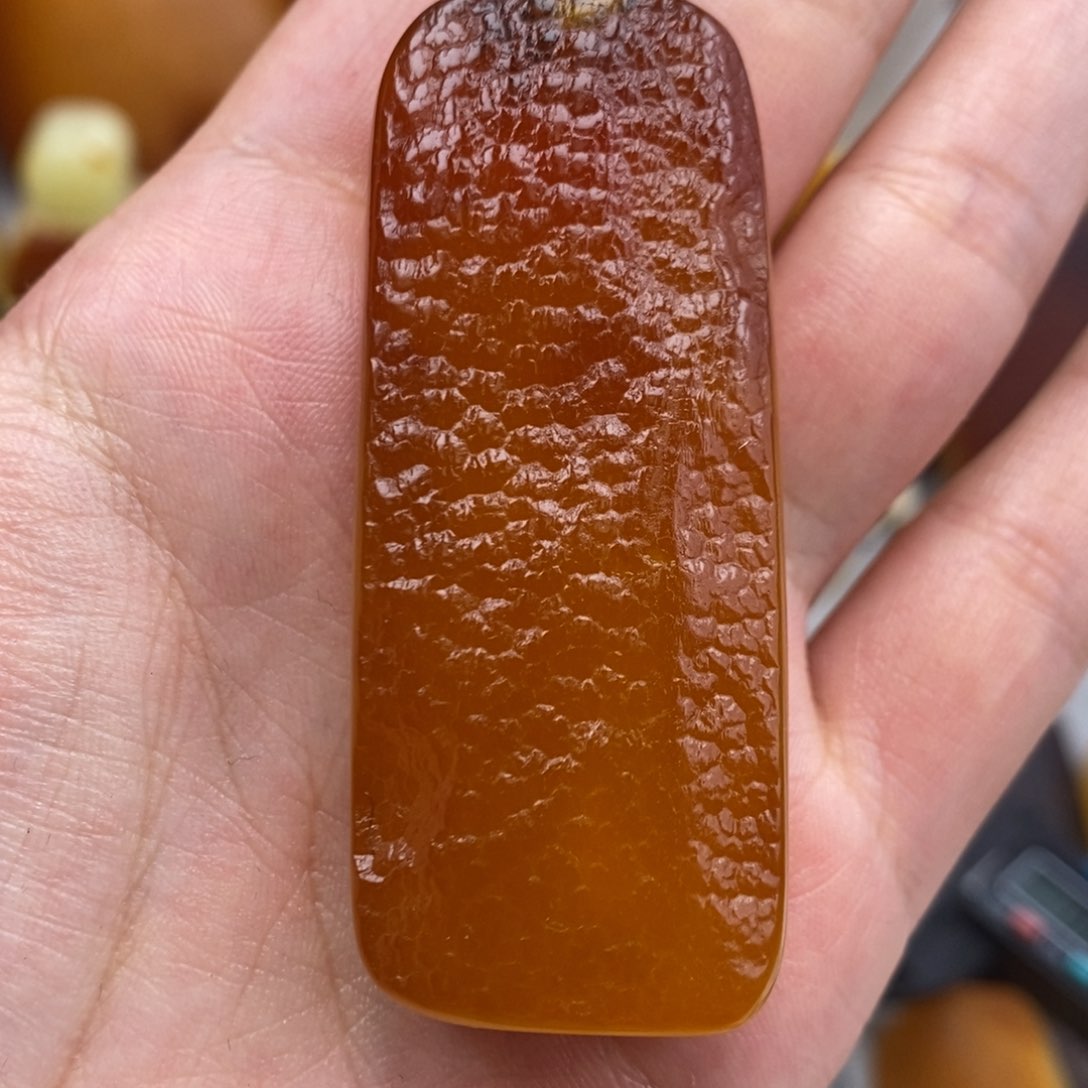 琥珀吊坠(赠链)未镶嵌